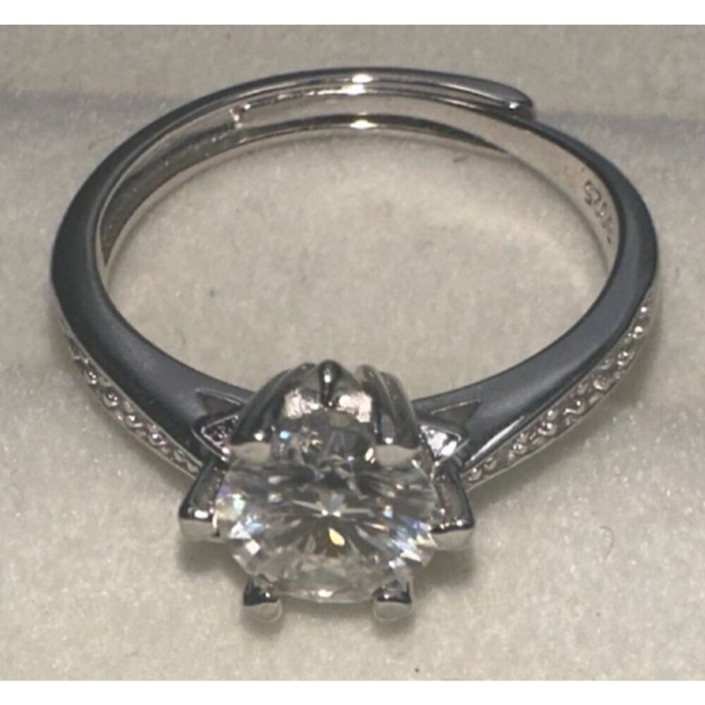 GRA Moissanite Solitaire Ring 1.0ct Sterling Silver 925 - Picture 3 of 9